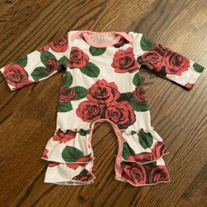 Adorable Little Girl Romper * Like New
